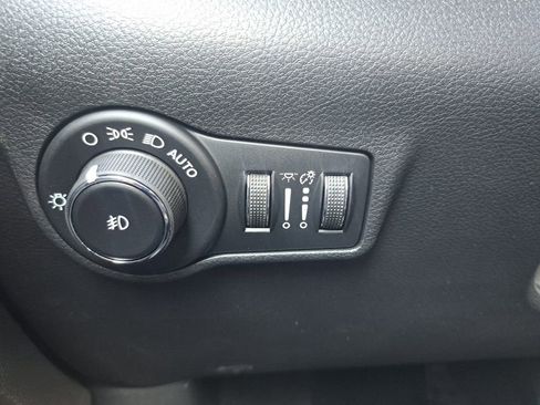 New 2026 Jeep Compass Latitude AWD/4WD image 14