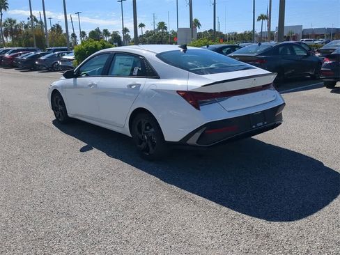 New 2026 Hyundai Elantra Sport image 4