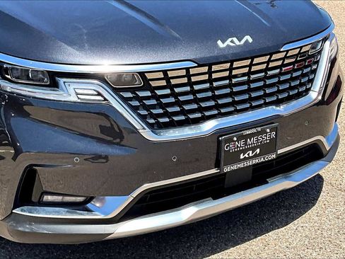 Used 2022 Kia Carnival SX Prestige image 35