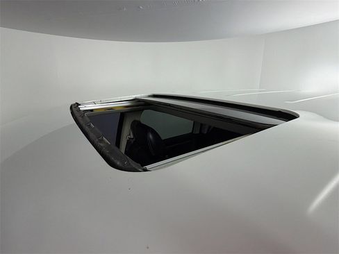 Used 2018 RAM 1500 Sport w/ Sport Premium Group image 20