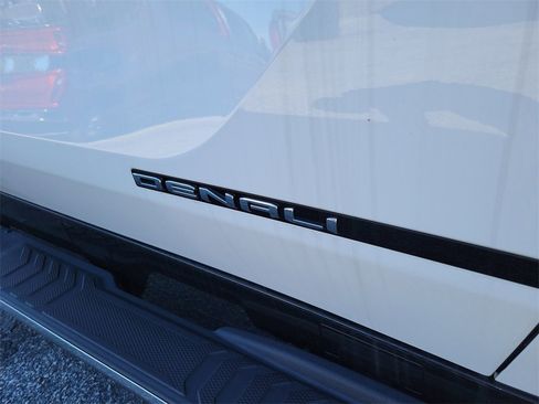 New 2025 GMC Sierra EV Denali image 7
