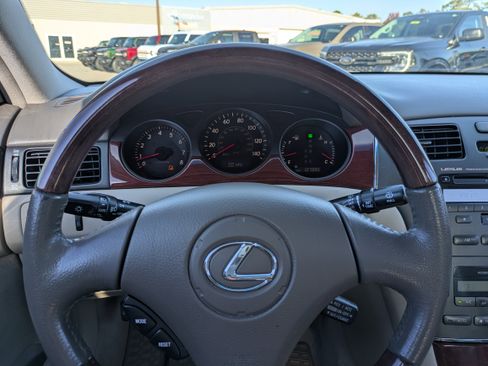 Used 2002 Lexus ES 330 image 25