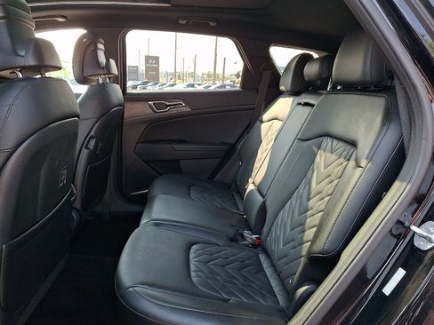 Used 2023 Kia Sportage X-Line w/ X-Line Premium Package AWD/4WD image 10