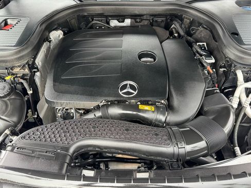 Certified 2022 Mercedes-Benz GLC 300 image 26