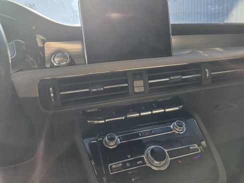 Used 2020 Lincoln Corsair AWD w/ Equipment Group 101A image 14