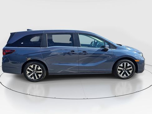 Used 2025 Honda Odyssey EX-L image 4