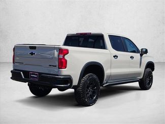New 2026 Chevrolet Silverado 1500 ZR2 w/ LPO, Dark Essentials Package AWD/4WD video 2