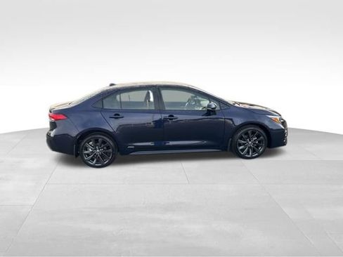 New 2026 Toyota Corolla SE image 7