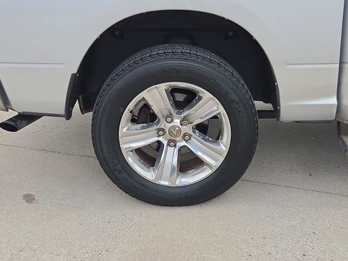 Used 2014 RAM 1500 Big Horn AWD/4WD image 16