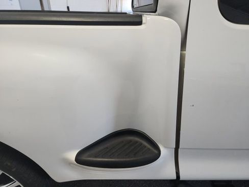 Used 2001 Ford F150 XL RWD image 16
