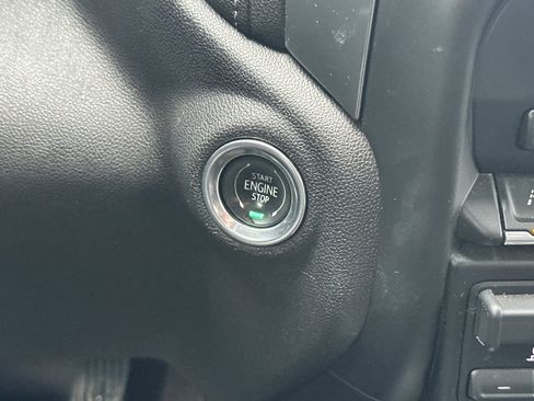 Used 2020 Chevrolet Silverado 1500 LTZ w/ LTZ Premium Package image 22