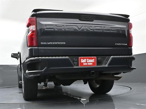 Used 2023 Chevrolet Silverado 1500 Custom image 34