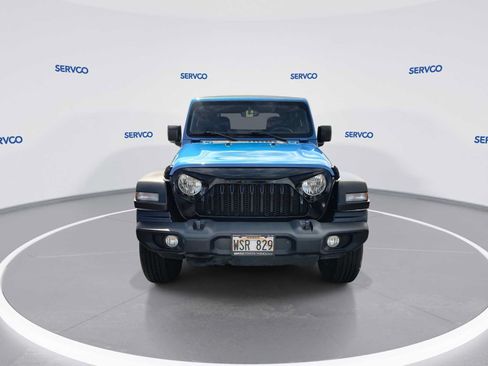 Used 2022 Jeep Wrangler Sport AWD/4WD image 3