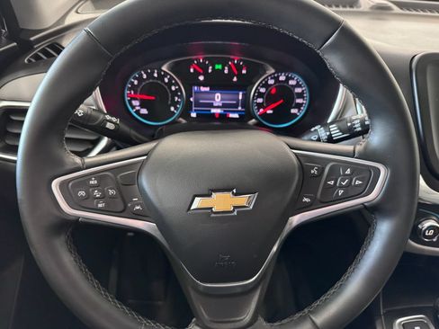 Certified 2023 Chevrolet Equinox LT AWD/4WD image 13