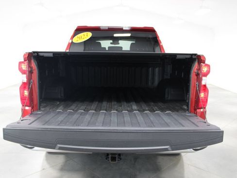 Used 2023 Chevrolet Silverado 1500 LT AWD/4WD image 29