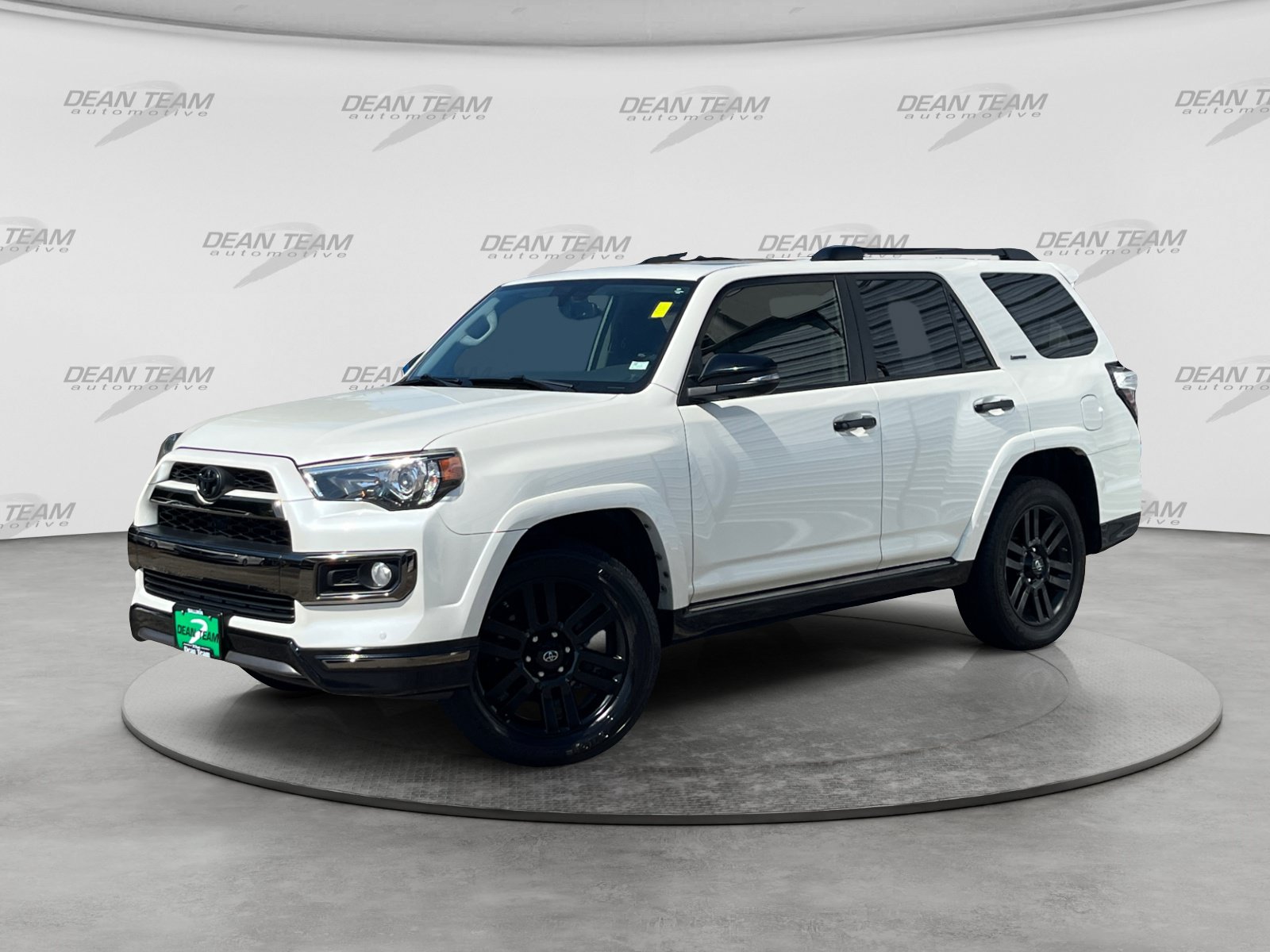 Used 2019 Toyota 4Runner Limited AWD/4WD image 3
