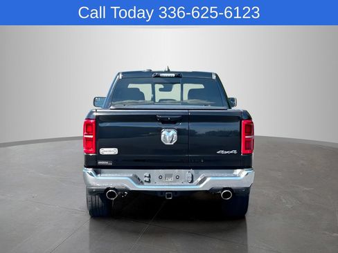 Used 2025 RAM 1500 Limited AWD/4WD image 4