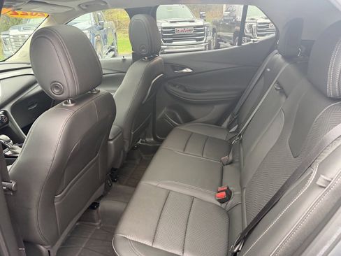Used 2022 Buick Encore GX Essence w/ Experience Buick Package image 16