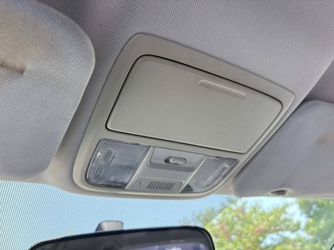 Used 2015 Honda CR-V LX image 25