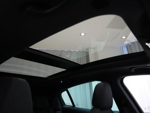 New 2026 Maserati Grecale Modena image 19