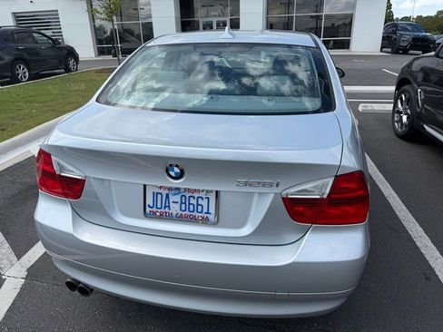Used 2008 BMW 328i Sedan RWD image 4
