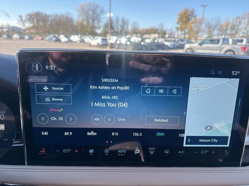 New 2026 Lincoln Corsair Premiere image 13