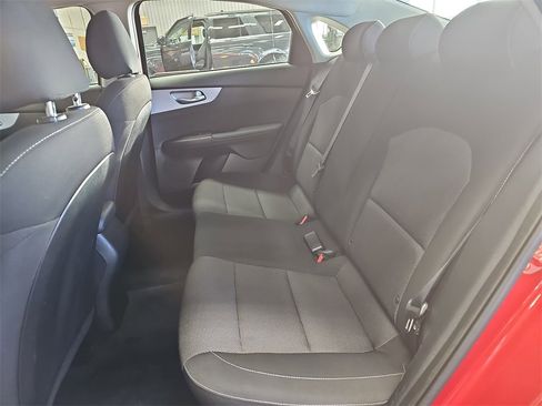 Used 2024 Kia Forte LXS image 13