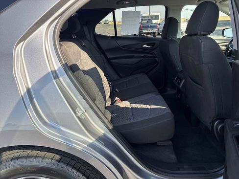 Used 2024 Chevrolet Equinox LT image 25