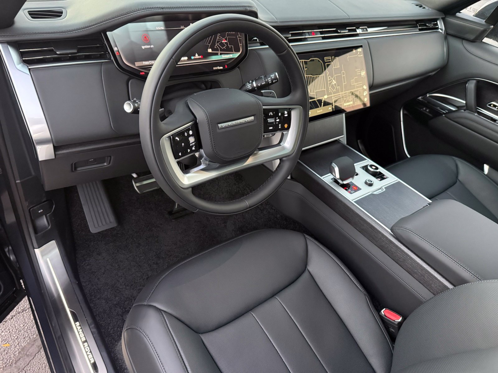 New 2027 Land Rover Range Rover SE AWD/4WD image 13