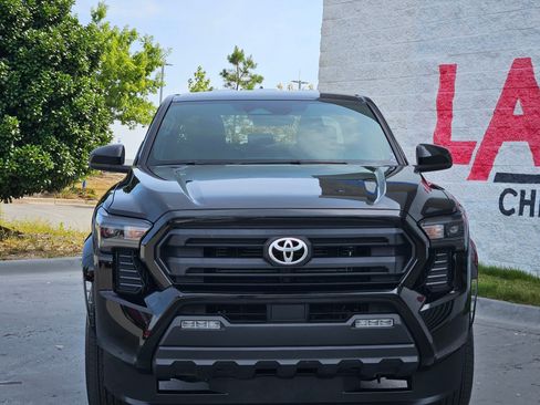 Used 2024 Toyota Tacoma SR5 RWD image 2