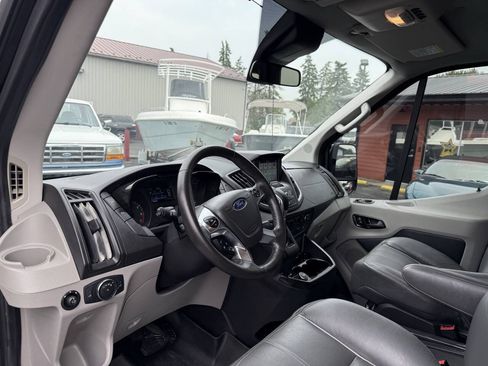 Used 2018 Ford Transit 250 148 Medium Roof w/ Exterior Upgrade Package RWD image 10