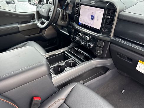 New 2026 Ford F250 Lariat w/ FX4 Off-Road Package AWD/4WD image 13