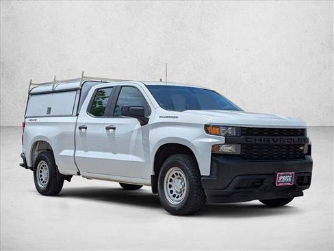 Used 2020 Chevrolet Silverado 1500 W/T w/ WT Fleet Convenience Package AWD/4WD image 3