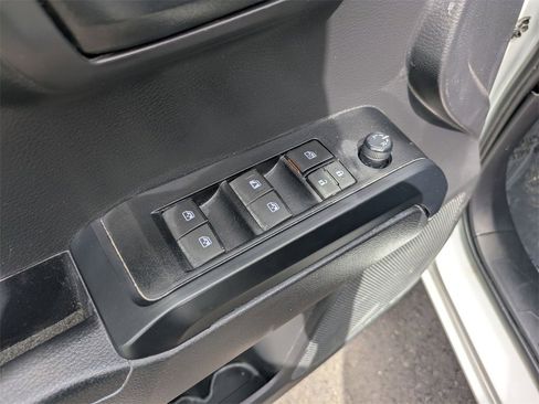 Used 2023 Toyota Tacoma SR image 11