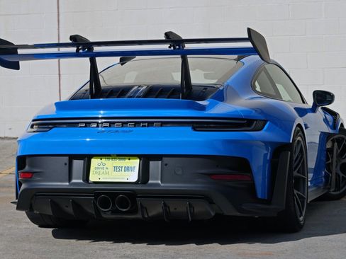 Used 2023 Porsche 911 GT3 RS w/ Weissach Package RWD image 5