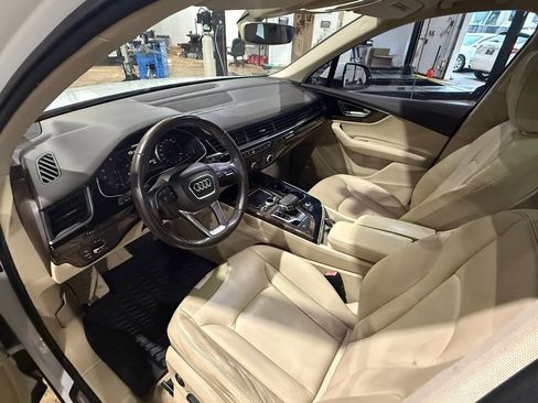 Used 2017 Audi Q7 3.0T Premium AWD/4WD image 12