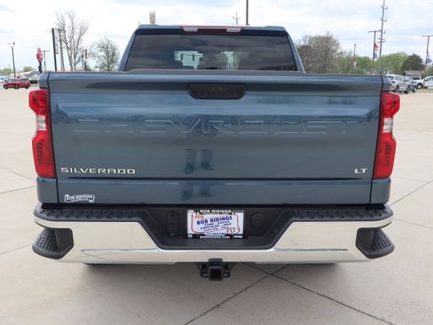 Used 2024 Chevrolet Silverado 1500 LT AWD/4WD image 6