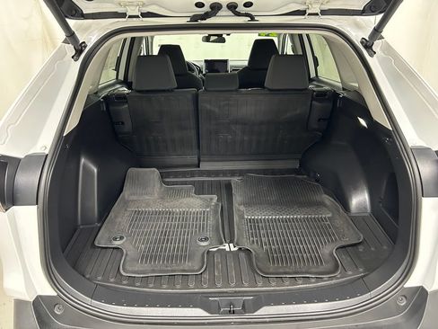 Used 2024 Toyota RAV4 XLE w/ Convenience Package AWD/4WD image 11