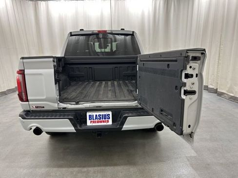 Used 2025 Ford F150 Lariat w/ Bed Utility Package AWD/4WD image 32