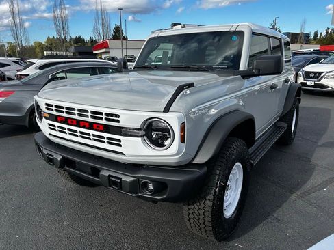 New 2026 Ford Bronco Heritage Edition AWD/4WD image 6