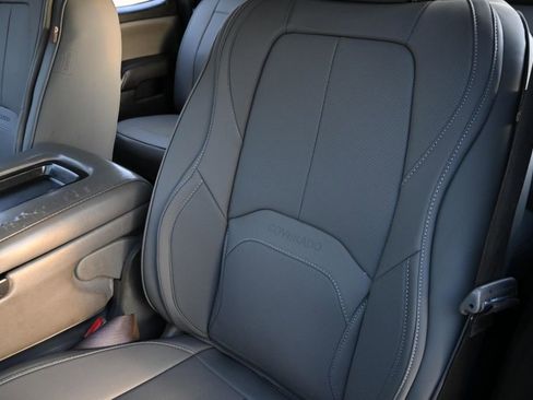 Used 2017 Chevrolet Silverado 2500 W/T RWD image 10