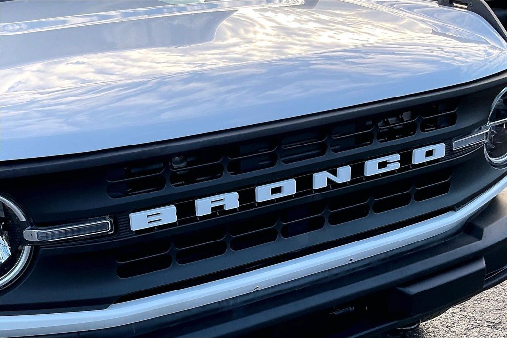 Used 2025 Ford Bronco 2-Door AWD/4WD image 30