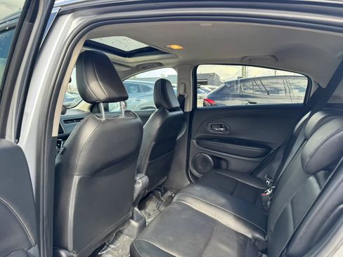 Used 2022 Honda HR-V EX-L image 18