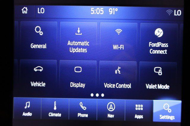 Used 2019 Ford F150 Platinum w/ Equipment Group 701A Luxury AWD/4WD image 57
