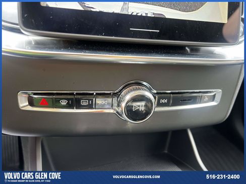 Used 2026 Volvo XC90 B6 Ultra w/ Protection Package AWD/4WD image 31