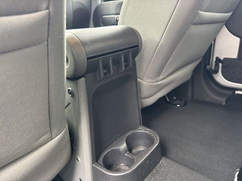 Used 2009 Jeep Wrangler Unlimited Rubicon w/ Trailer Tow Group image 26