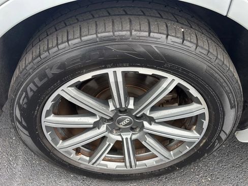Used 2017 Audi Q7 2.0T Premium Plus w/ Premium Plus Package AWD/4WD image 32