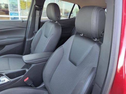 Used 2021 Buick Encore GX Select w/ Sport Touring Package image 19