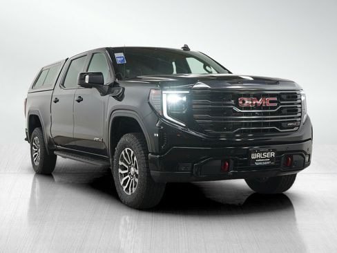 Used 2023 GMC Sierra 1500 AT4 w/ AT4 Premium Package AWD/4WD image 7