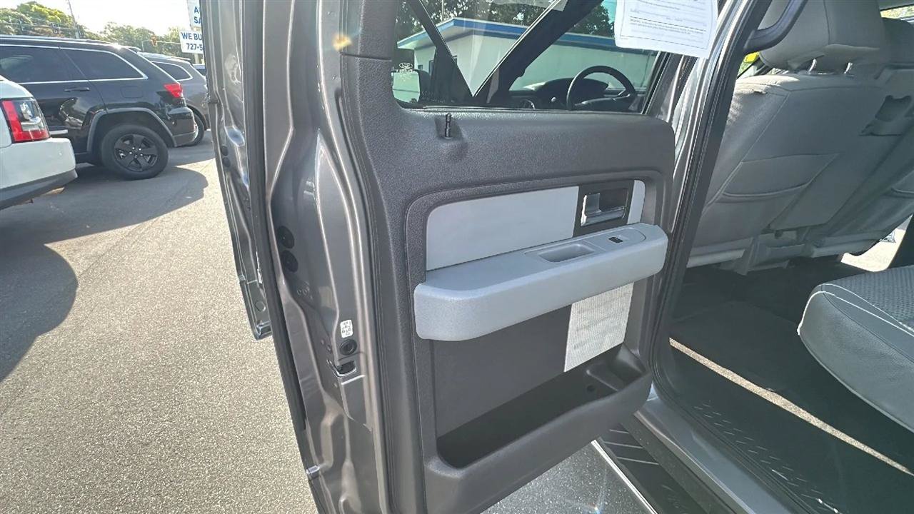 Used 2013 Ford F150 XLT w/ Luxury Equipment Group RWD image 24